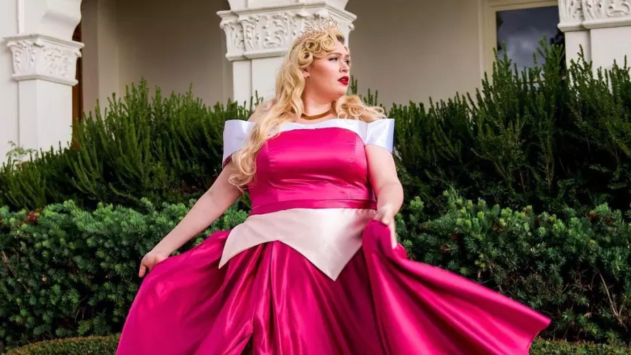 Плюс сайз модели като принцеси на Дисни (СНИМКИ)