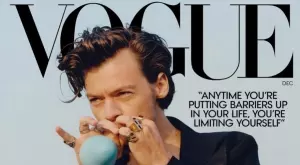 За първи път мъж на корицата на Vogue (СНИМКИ)