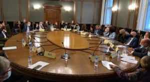 2020/11/18/0828989001605706835