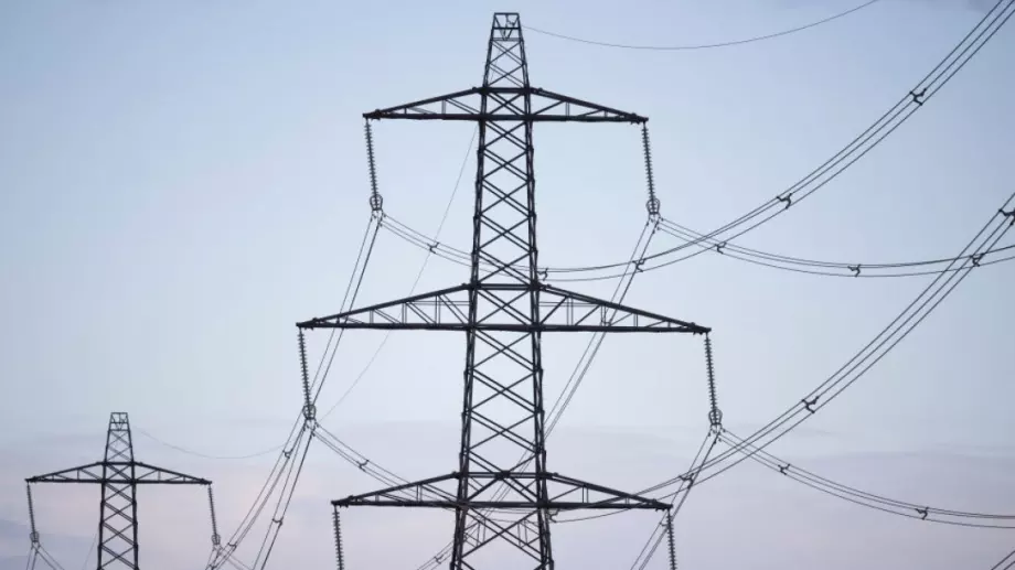 Русия ще строи две нови електроцентрали в Сърбия 