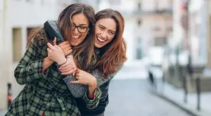 Жените от тези зодии са най-добрите сестри