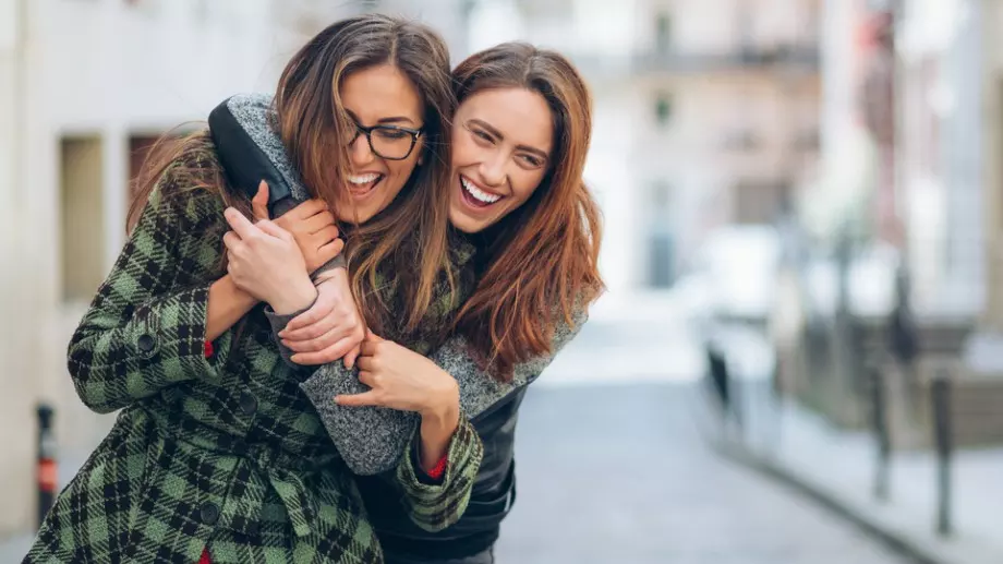 Жените от тези зодии са най-добрите сестри