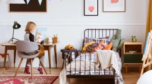 Как да изберем легло за бебето и да обзаведем комфортна детска стая