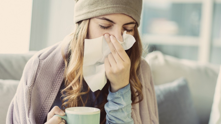 Антителата натрупани по време на обикновена настинка могат да ни