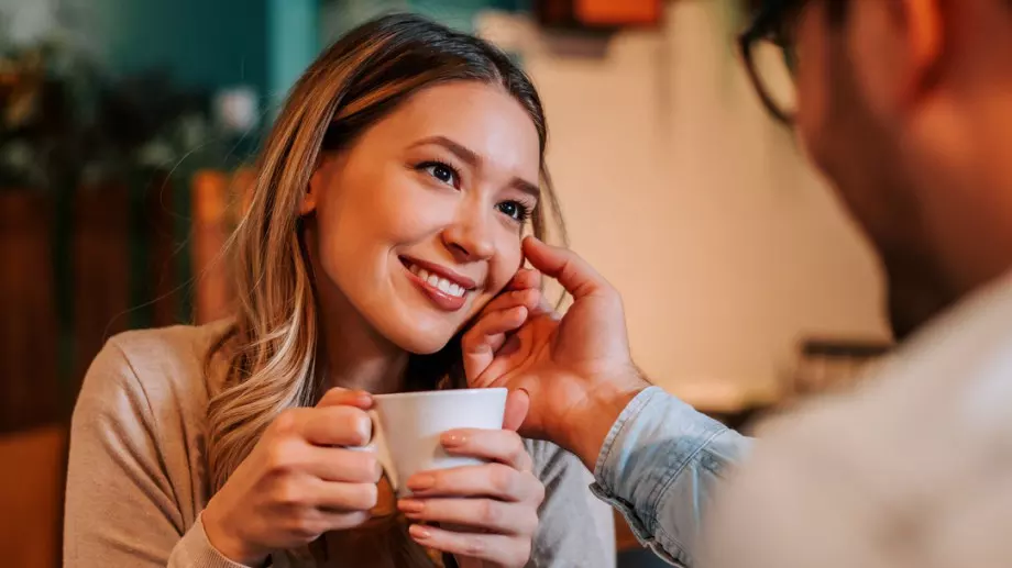 4-те зодии, които се влюбват от пръв поглед