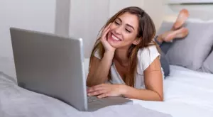 Как да впечатляваме при онлайн запознанства