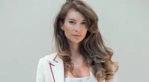 Измамници използват Никол Станкулова, за да трупат пари