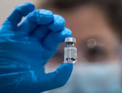 САЩ се готвят официално да стартират реваксинация срещу коронавирус