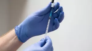 СЗО призова за спиране на реваксинацията