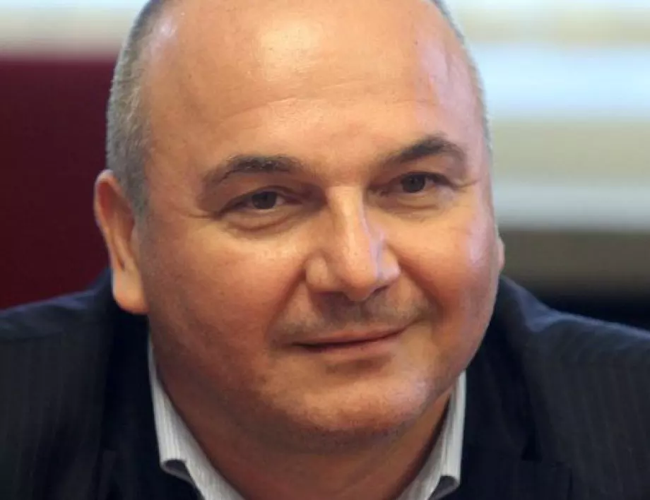 Дацов: Министерство на държавните предприятия имат в Намибия и папуасите