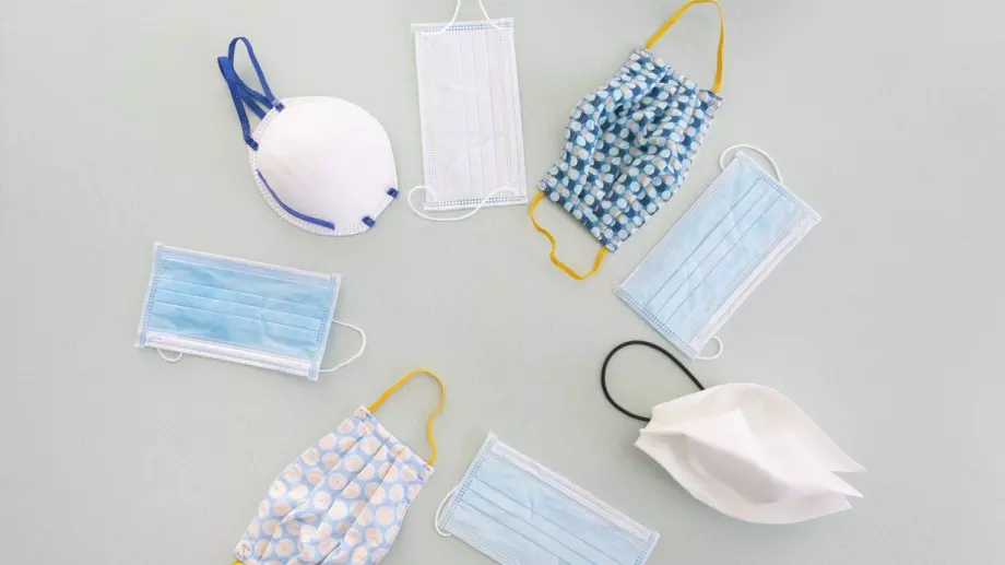 Колко ефективни са различните предпазни маски 