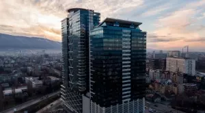 2020/12/15/0523965001608009587