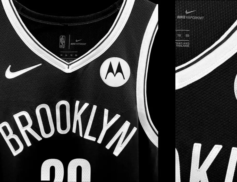 Motorola и Brooklyn Nets обявяват партньорство с лого върху официалния екип на отбора 