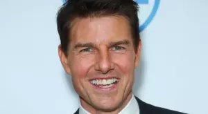 Вижте новата приятелка на Том Круз  (СНИМКИ)