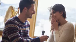 Виц за 5 април 2023: Ей така предложих брак 