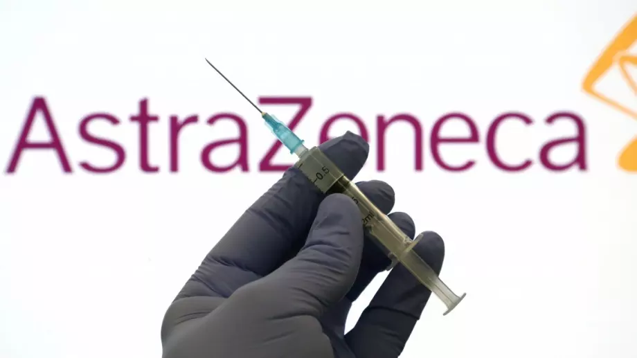 Лондон одобри ваксината на  AstraZeneca