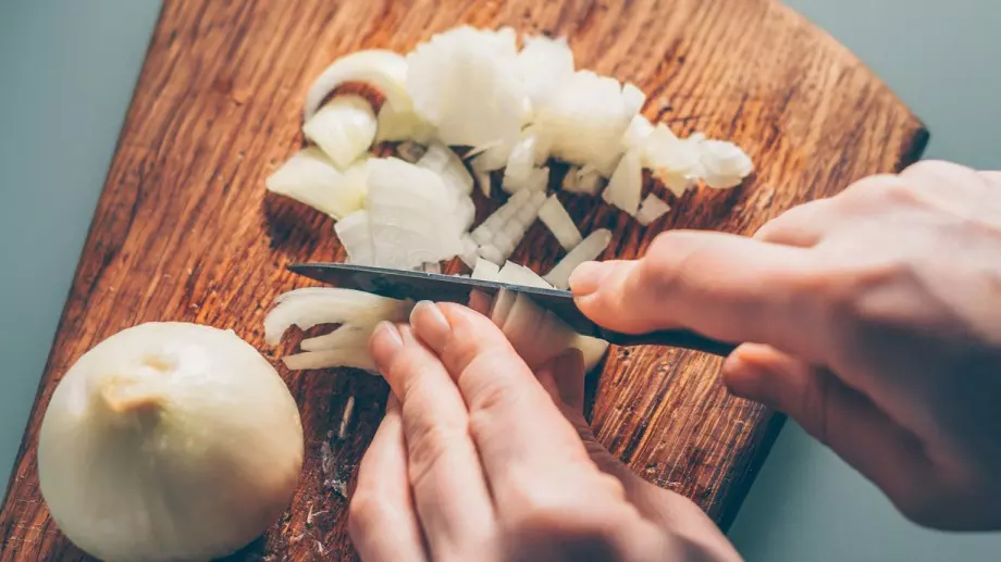 Това е лукът, който не ви разплаква