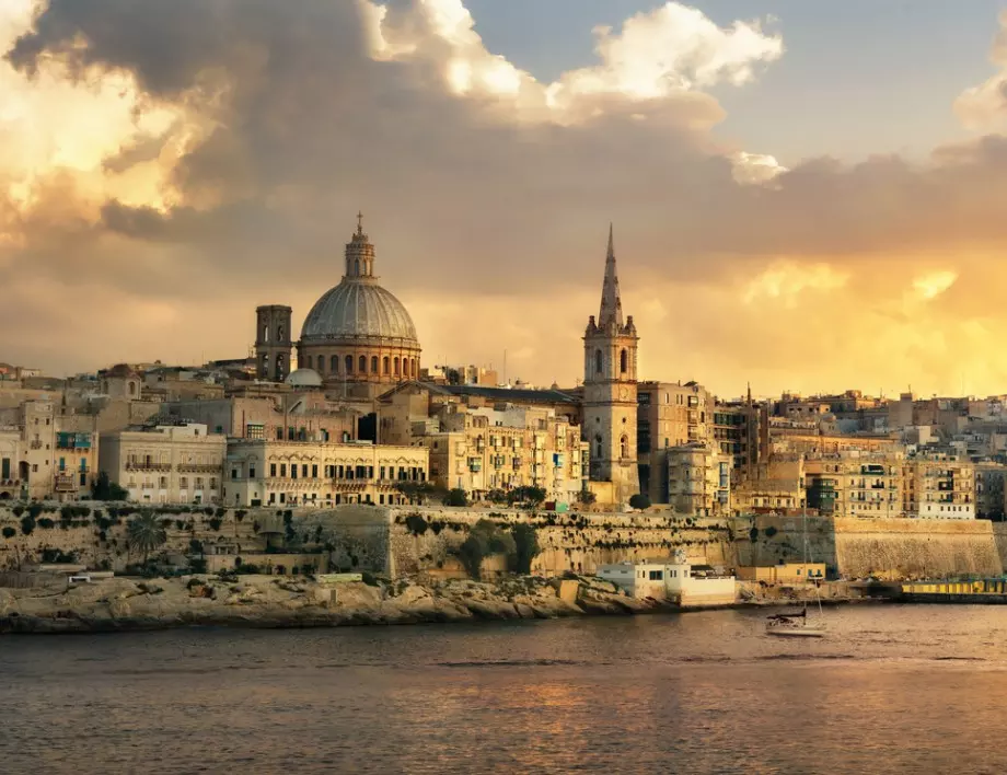 България закрива почетното консулство в Малта