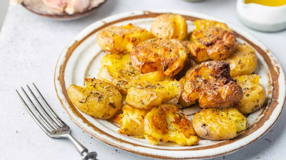 Печени картофи с гъби