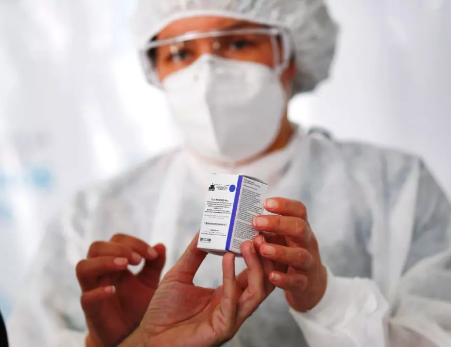 Русия: Назалната ваксина срещу COVID също създава имунитет