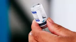 Германски политик призовава за използването на  Спутник V в Германия 