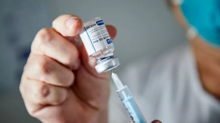 Русия е подала заявка за регистрация на ваксината Спутник V в ЕС 