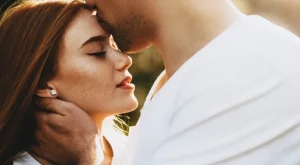 Човек трябва да обича с цялото си сърце, без да пита "Защо?"