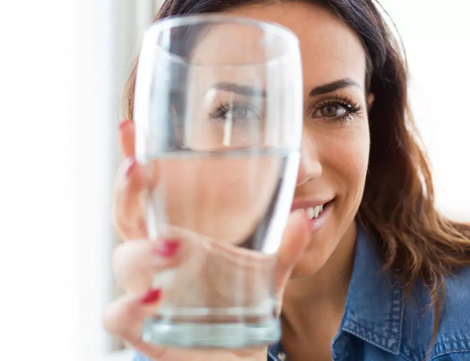 Учени използват слънчевата енергия за пречистването на водата 