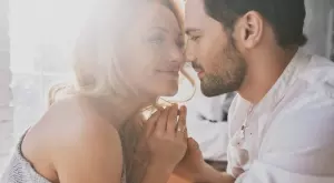 Как да разберете дали той ви обича според зодията му