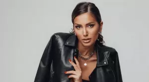 Алекс Петканова с нова визия (СНИМКИ)