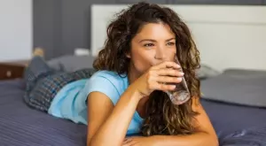 10 невероятни неща, които  се случват с тялото ви, когато пиете топла вода на гладно