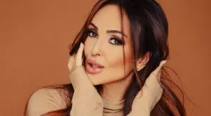 Глория и мъжът ѝ заживяха заедно (СНИМКИ)