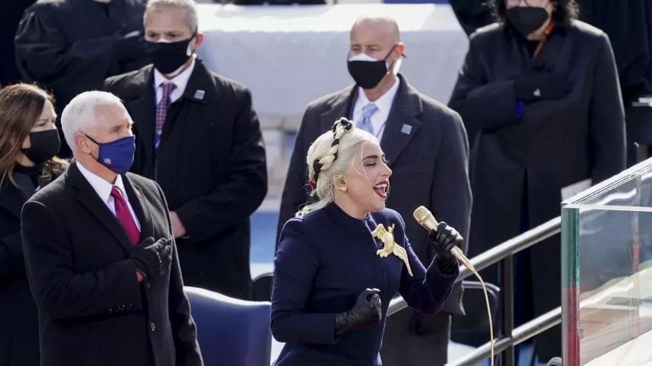 Лейди Гага и Дженифър Лопес пяха на встъпването на Джо Байдън (ВИДЕО)