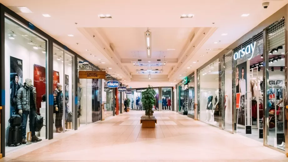 Моловете трупат 90% загуби от всеки неработен ден