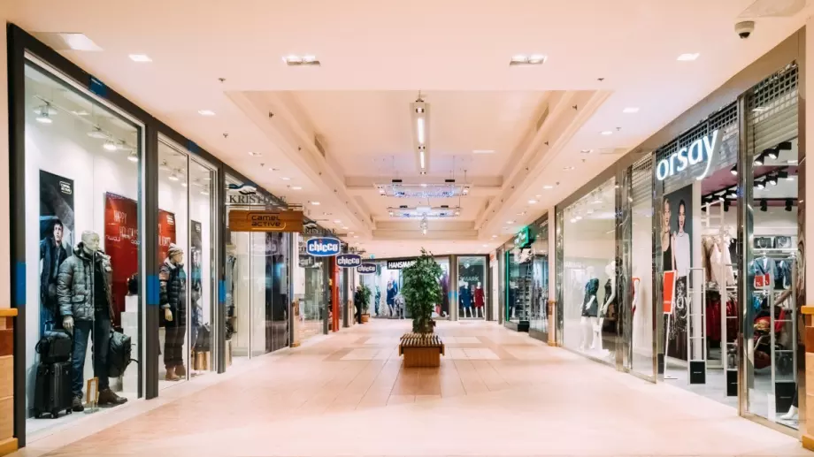 Измислиха как неваксинираните да си пазаруват