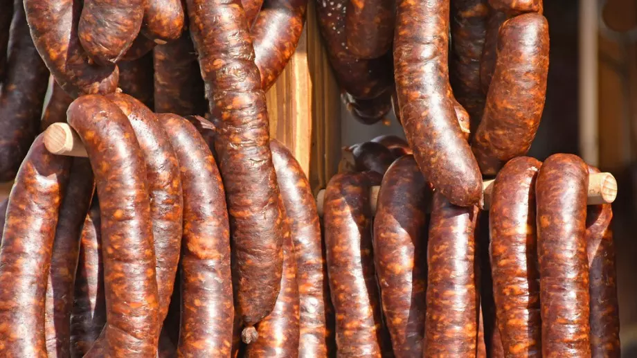 Пригответе си сами: Вкусен домашен суджук
