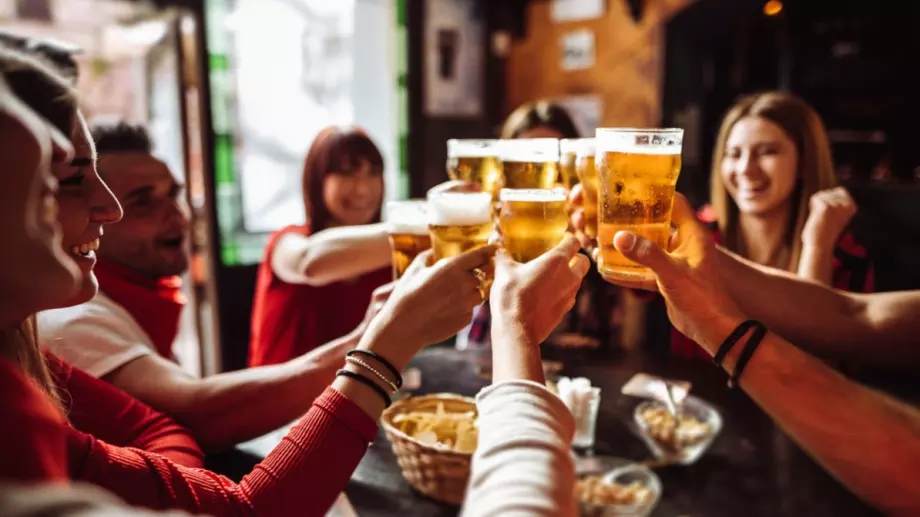 Цената на войната: Руснаците се сбогуваха с вносния алкохол