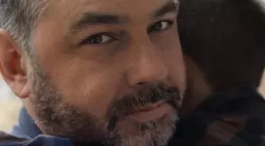 Свилен от "Остава" подарява песен на SOS Детски селища 