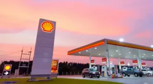 Shell вече изтегля служителите си от Русия