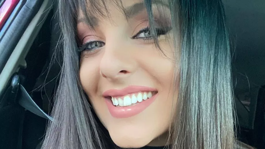 Дъщерята на Глория разкри пола на бебето си (ВИДЕО)