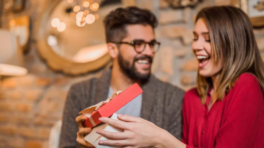 Кой празнува имен ден днес, 17 декември