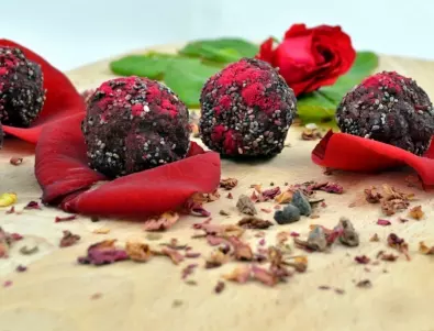Хапки от любов: иновативна българска рецепта за протеинови бонбони без захар (СНИМКИ)