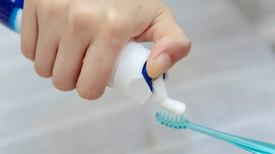 10 интересни приложения на пастата за зъби