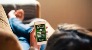 2021/02/10/0444515001612946560