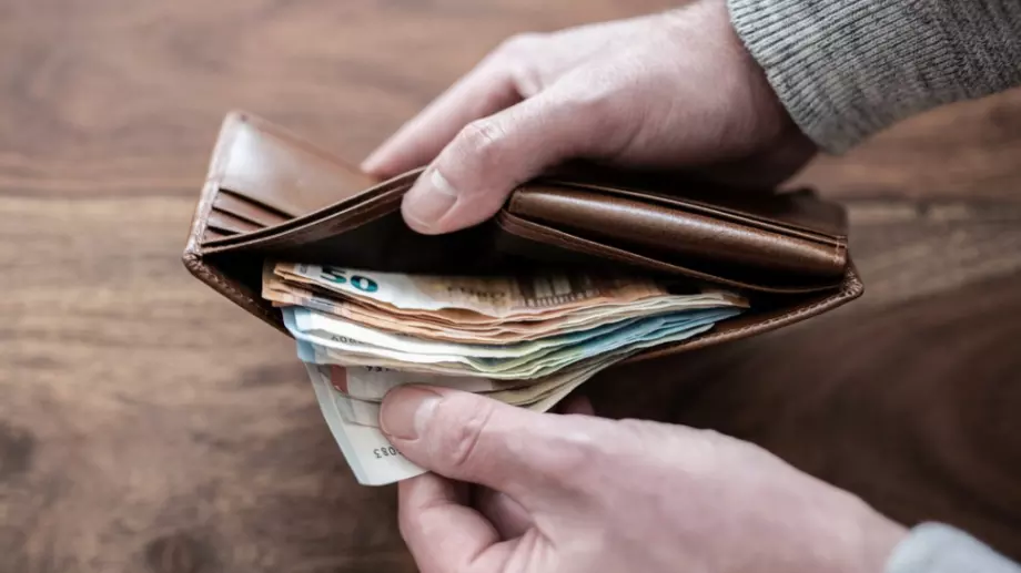 Доходите в Люксембург и България: 8 към 1