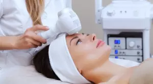 Процедурата, която ще съживи кожата ви през зимата