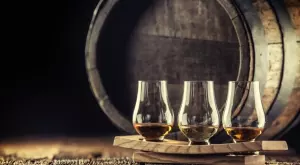 Бутилка коняк от времето на Луи XVI беше продадена за 46 000 евро