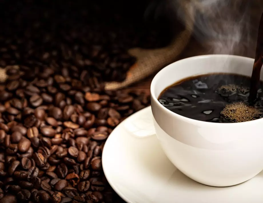 Твърде много кафе води до свиване на мозъка и повишава риска от деменция с 53%