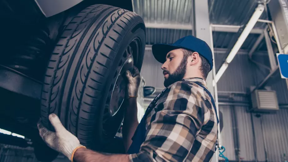 Скоби за лагери: основни видове и характеристики