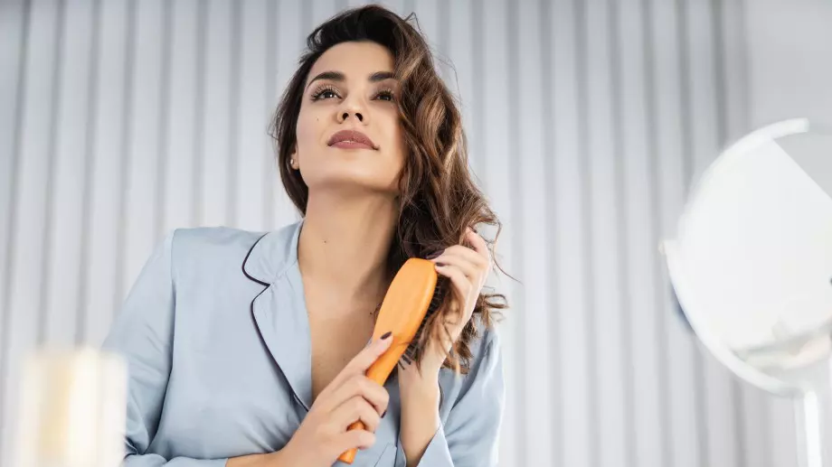 Една скилидка чесън в шампоана и косата ви ще засияе 